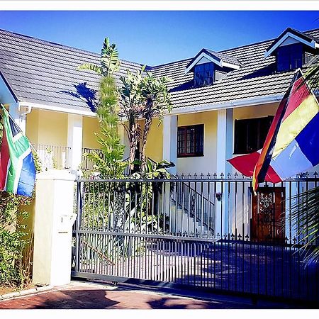 Golf And Garden Guesthouse Somerset West Exteriör bild