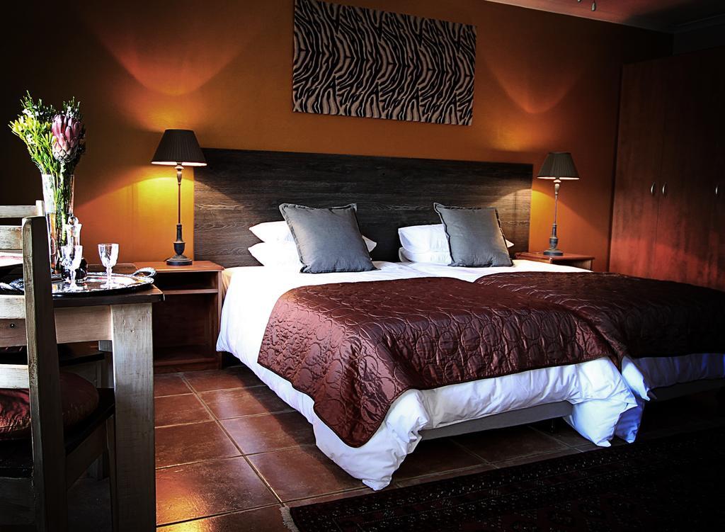 Golf And Garden Guesthouse Somerset West Exteriör bild